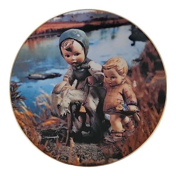 MJ Hummel Erntezeit wird in der Collection Gobel porcelain plate 8โฆ - Picture 2 of 8